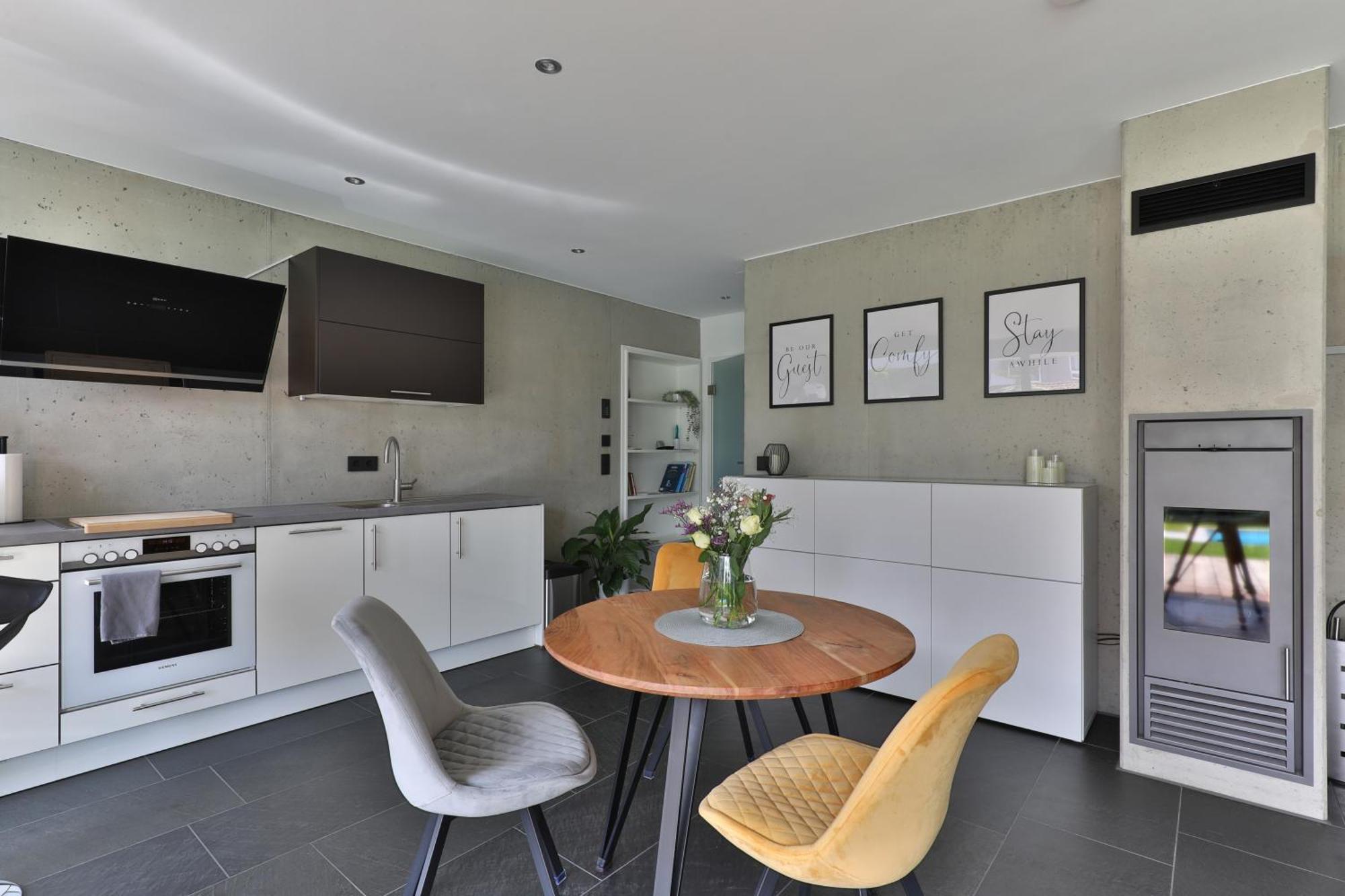 Modernes Studio-Apartment Gersthofen Zewnętrze zdjęcie
