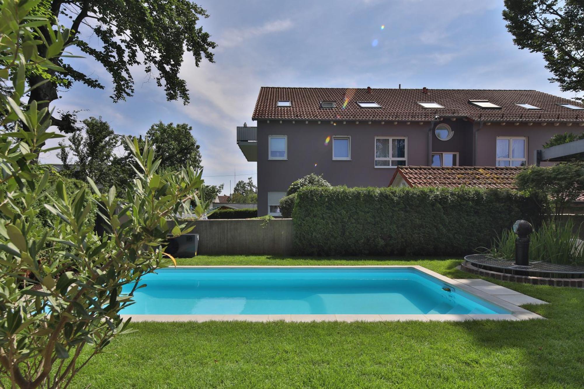 Modernes Studio-Apartment Gersthofen Zewnętrze zdjęcie