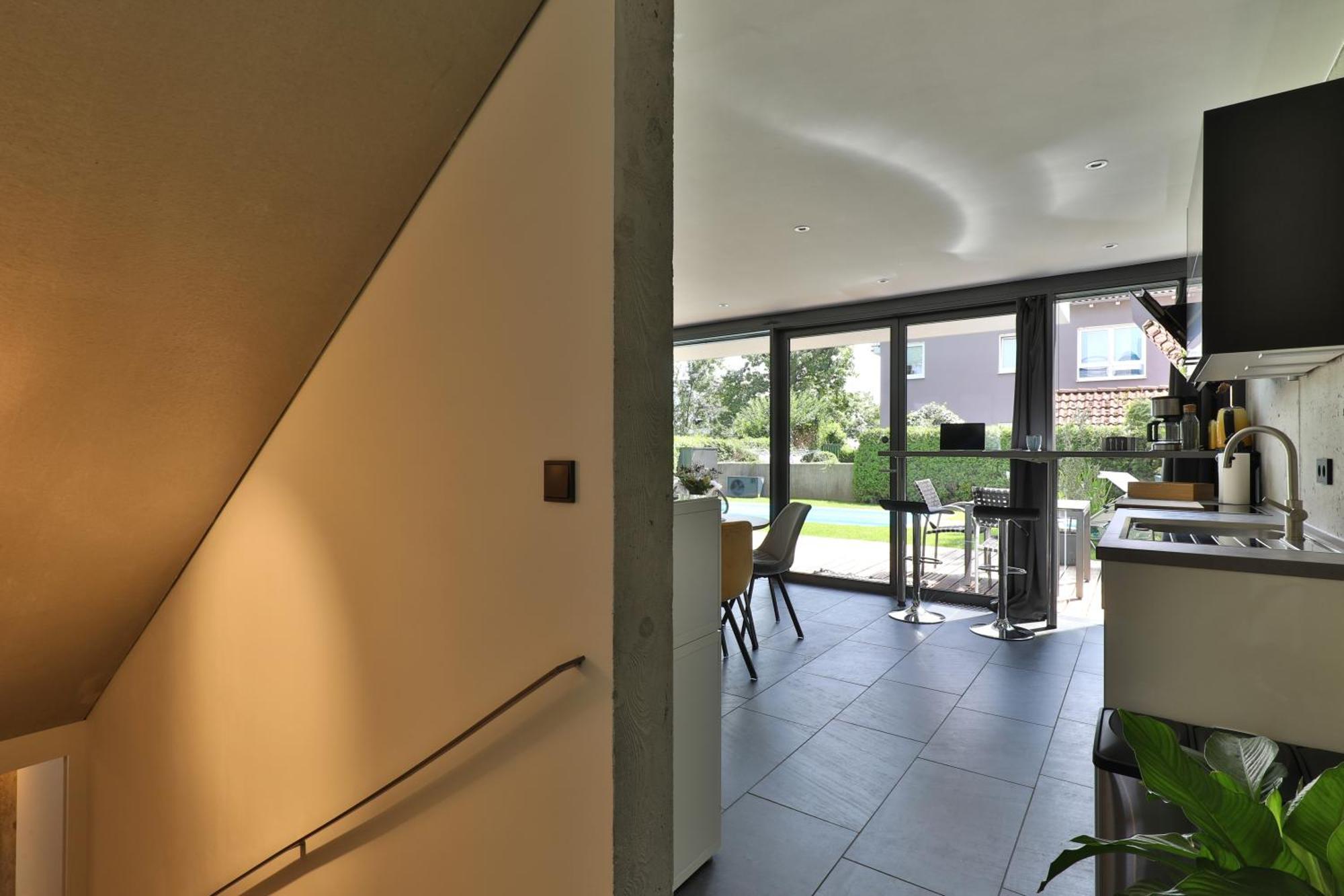 Modernes Studio-Apartment Gersthofen Zewnętrze zdjęcie
